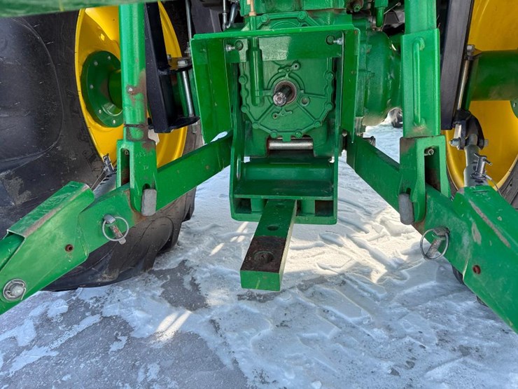 john-deere-4052r-image-22