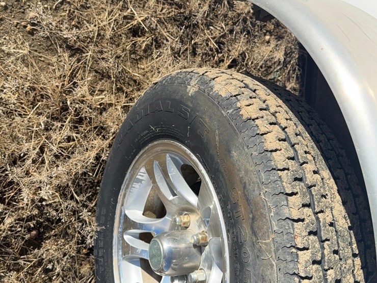 2009-american-hauler-image-17