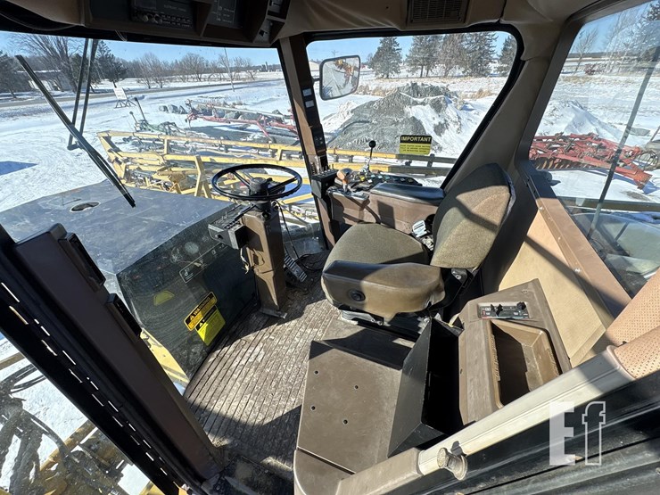 ag-chem-rogator-854-image-14