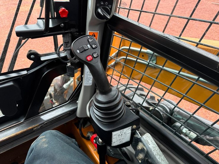 case-sv185b-image-31