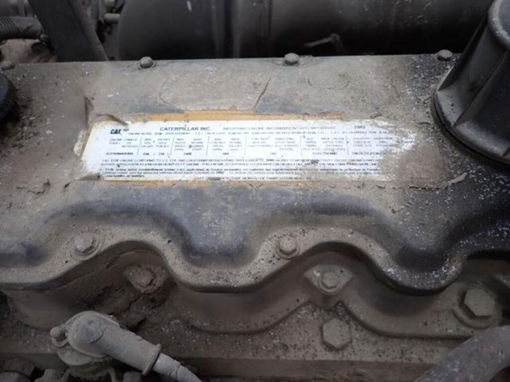 2002-gmc-7500-image-59