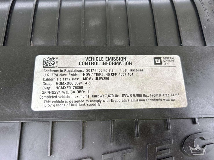 2017-chevrolet-express-3500-image-10