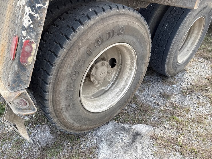 2018-western-star-4700sb-image-20