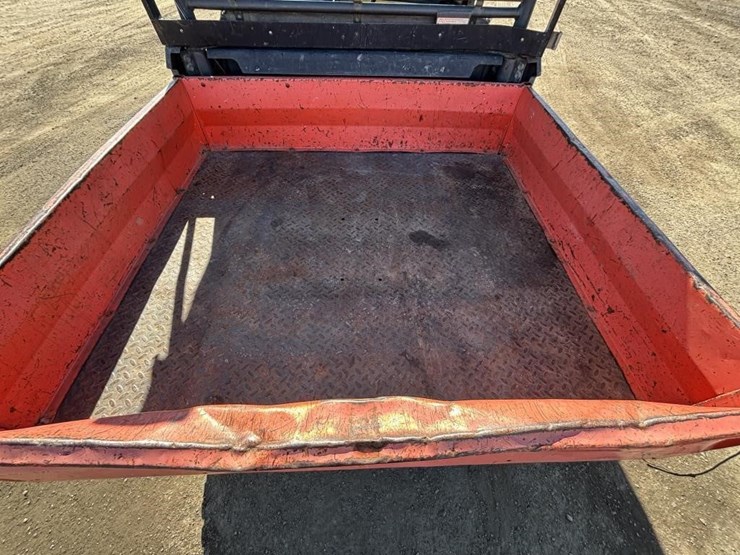 kubota-rtv900-image-8