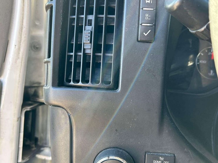 2015-chevrolet-express-2500-image-13