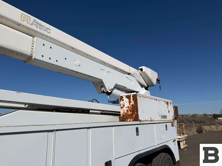 2011-international-workstar-7400-image-17