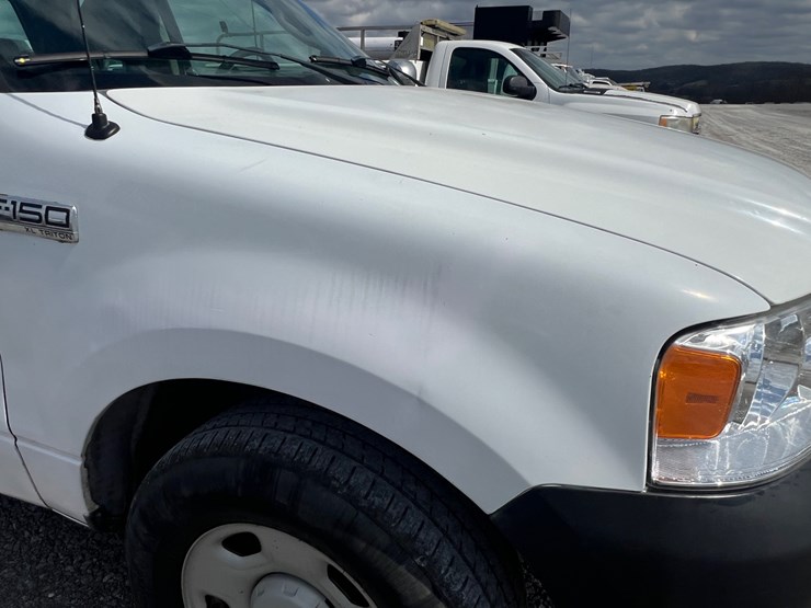 2008-ford-f150-xl-image-13