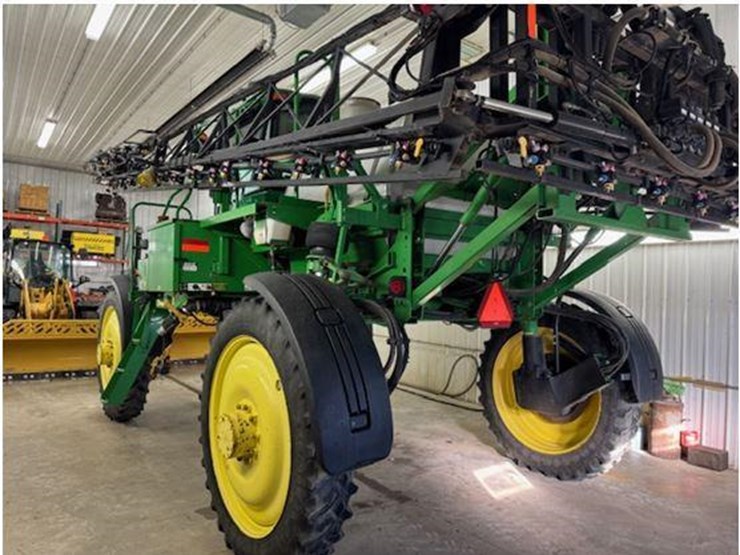 2004-john-deere-4710-image-89