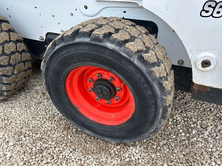 2018-bobcat-s650-image-15