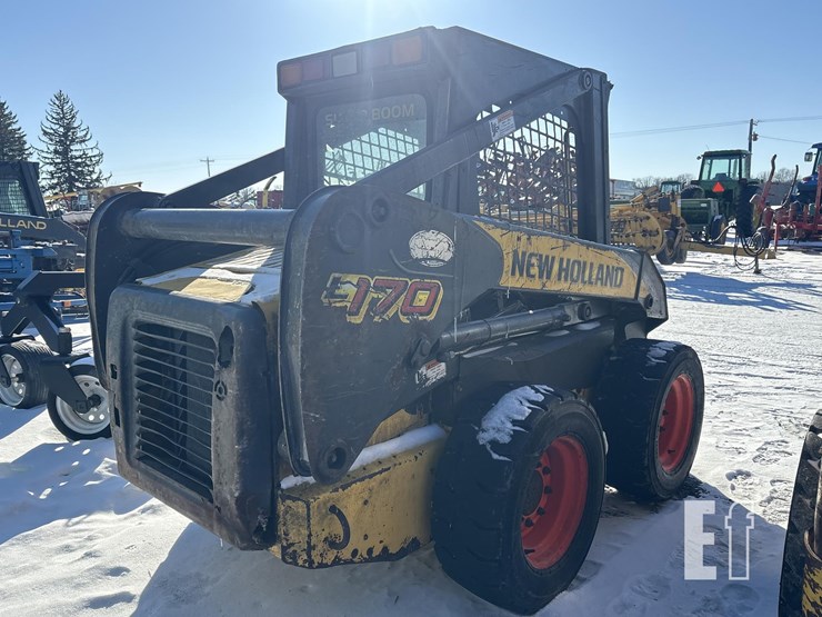 new-holland-l190-image-6