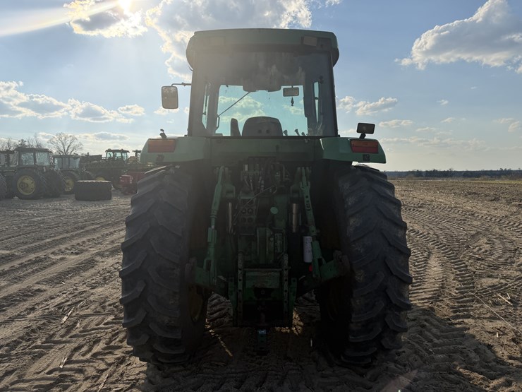 john-deere-7700-image-4