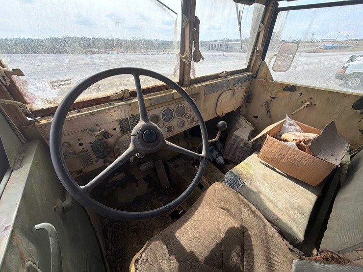 1968-am-general-m816-image-18