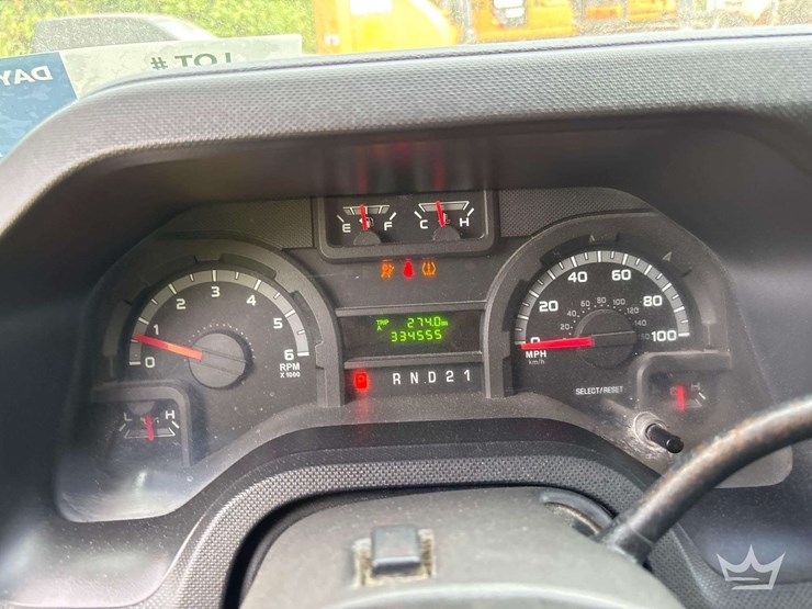 2009-ford-cargo-image-14