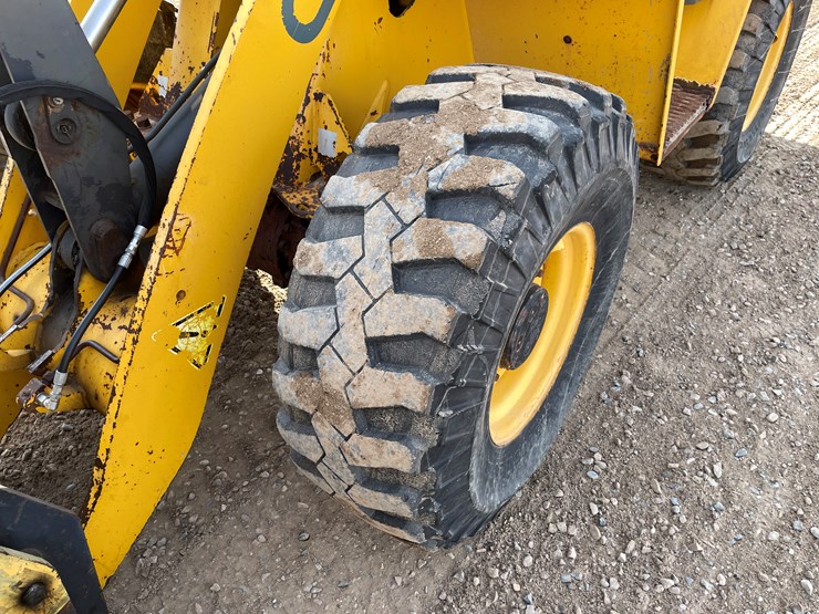 #1012-•-gehl-721-front-end-loader-image-13