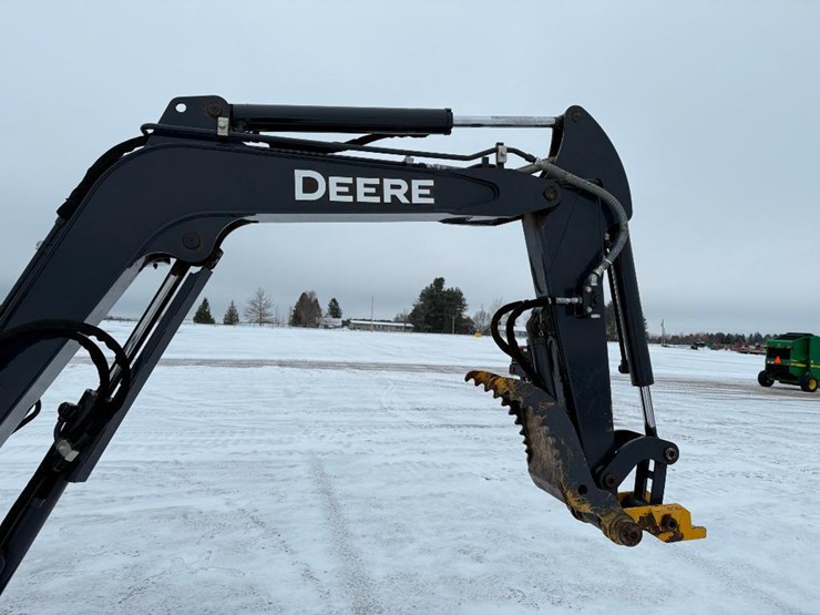 deere-30g-image-31