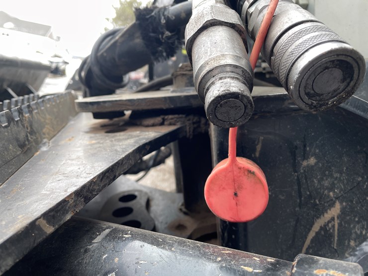 #4911-•-virnig-skid-steer-mount-72"-harley-rake-image-12