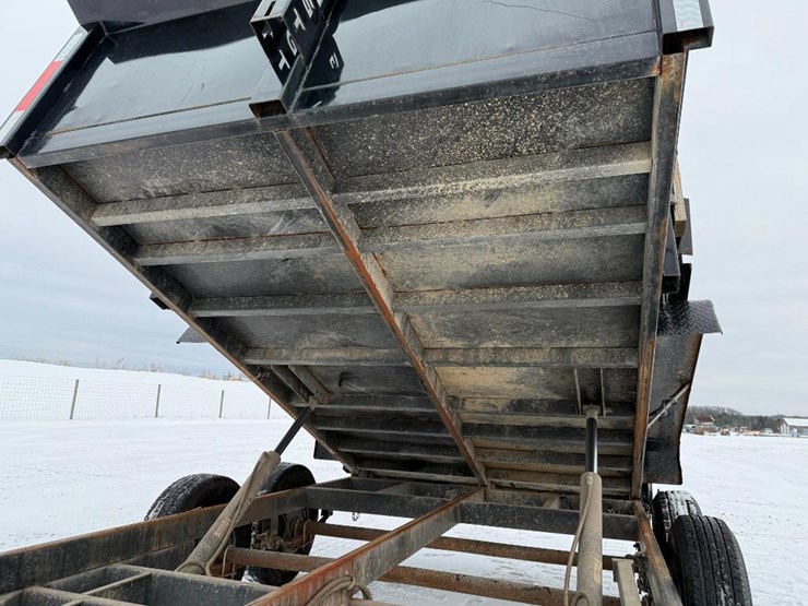 2022-axle-dump-trailer-image-19