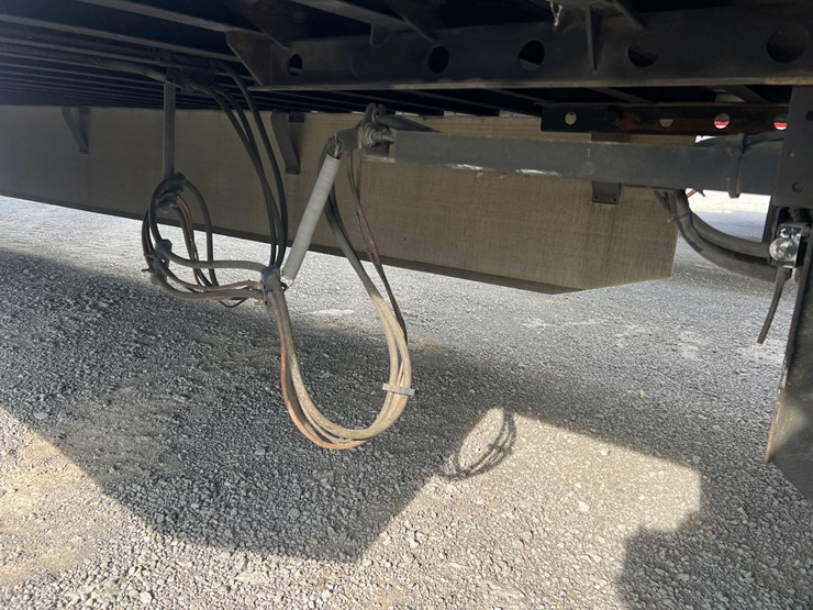 2021-utility-van-image-4