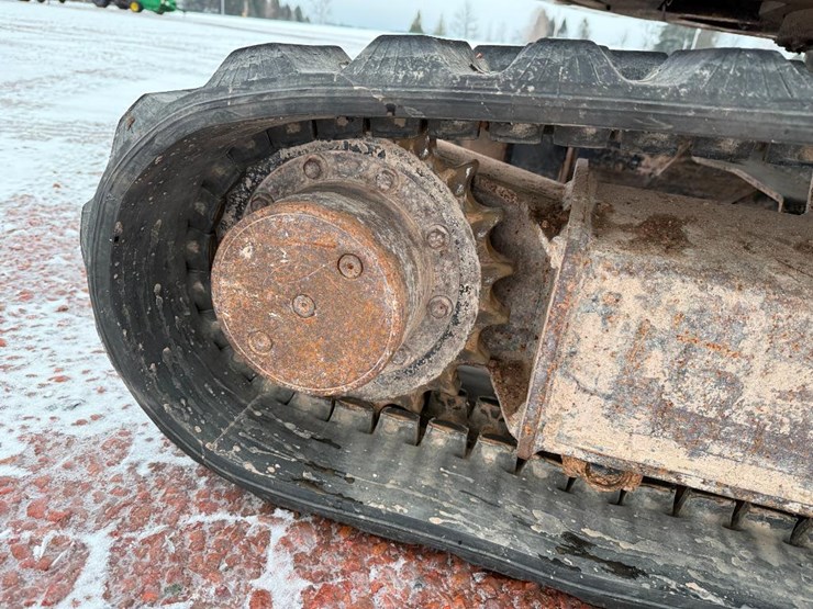 caterpillar-303cr-image-17