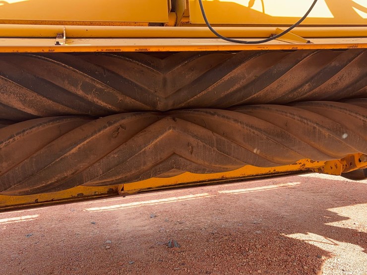 2003-new-holland-mower-conditioner-image-11