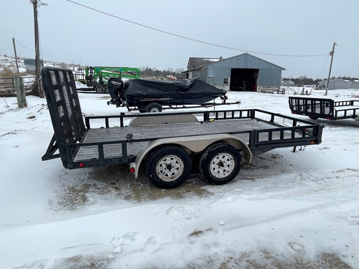 #137-•-2014-pj-14'-tandem-axel-trailer-(no-title,-for-parts)-image-5