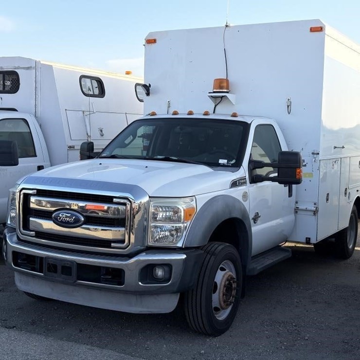 2012 FORD F550