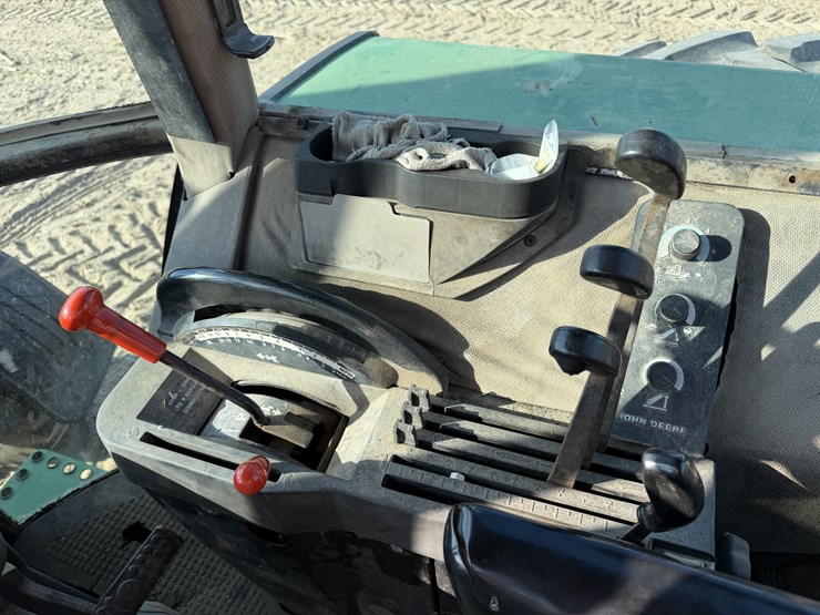 john-deere-4955-image-12