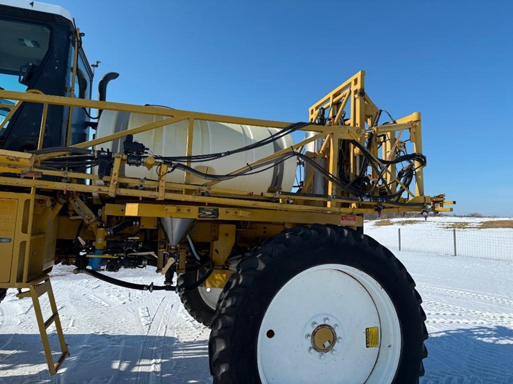 ag-chem-rogator-854-image-31