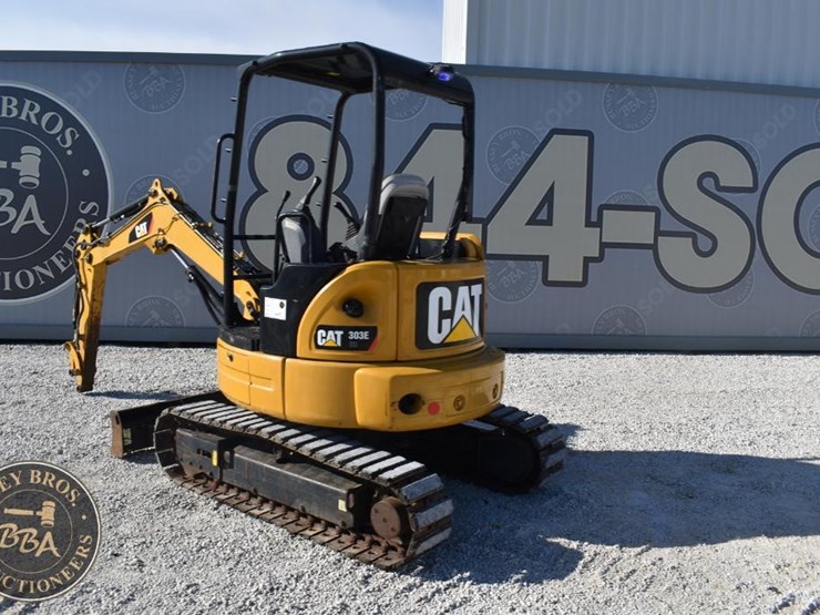 2015-caterpillar-303e-cr-image-5