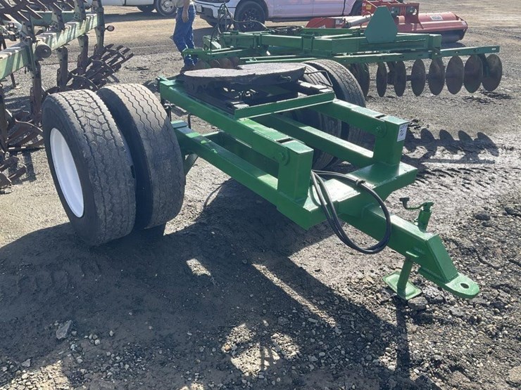 custom-hydraulic-5th-wheel-field-dolly-image-2