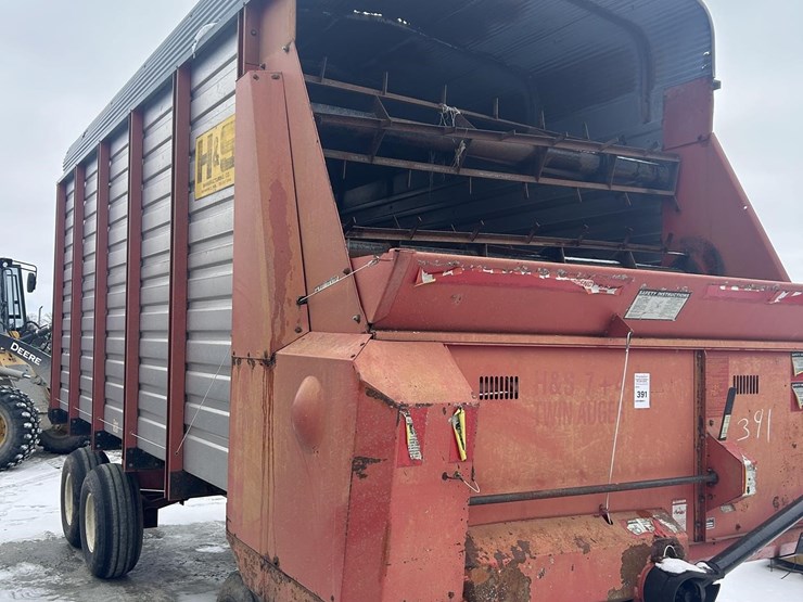 h-&-s-fbta16-image-2