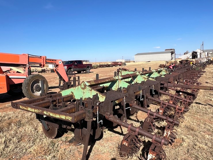 bigham-brothers-minimum-till-plow-image-2