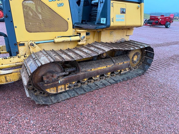 deere-550j-lgp-image-8