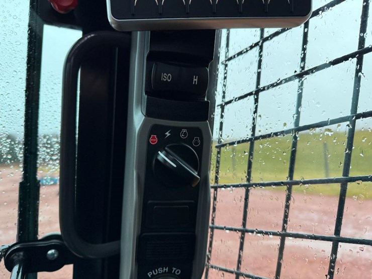 case-tr340b-image-39