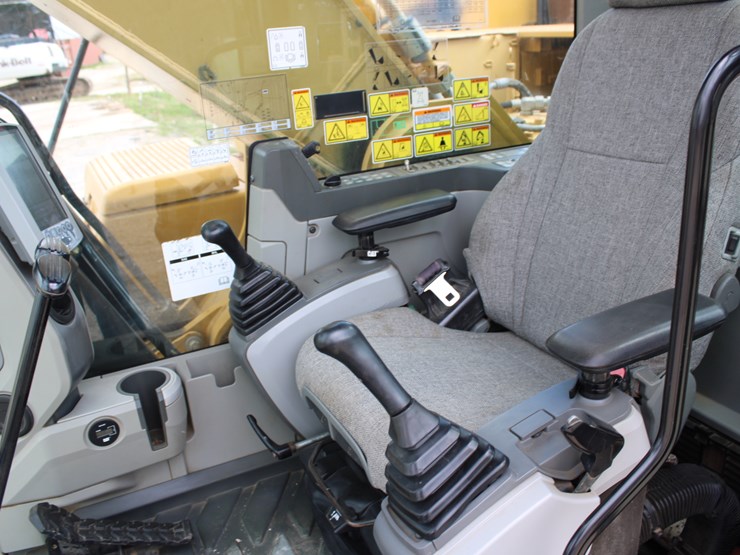 caterpillar-336fl-image-14