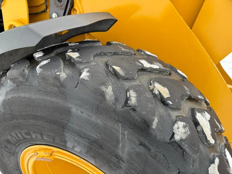 caterpillar-926m-image-14