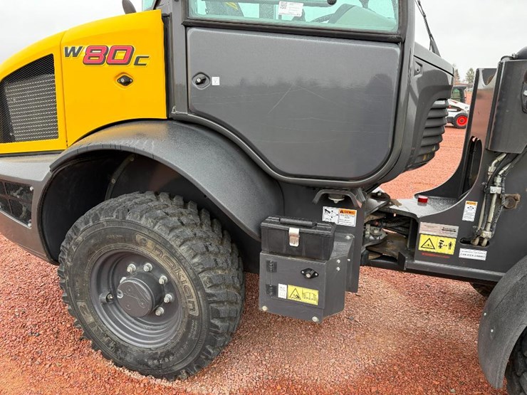 2022-new-holland-w80c-image-13