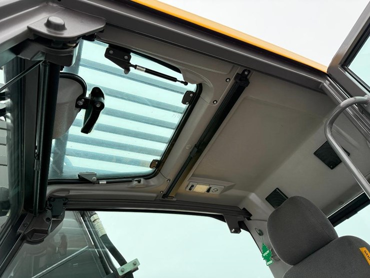 volvo-ec160el-image-59