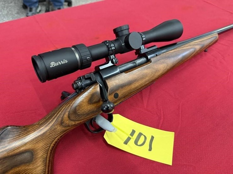 winchester-model-70-.300-wsm-rifle-image-1