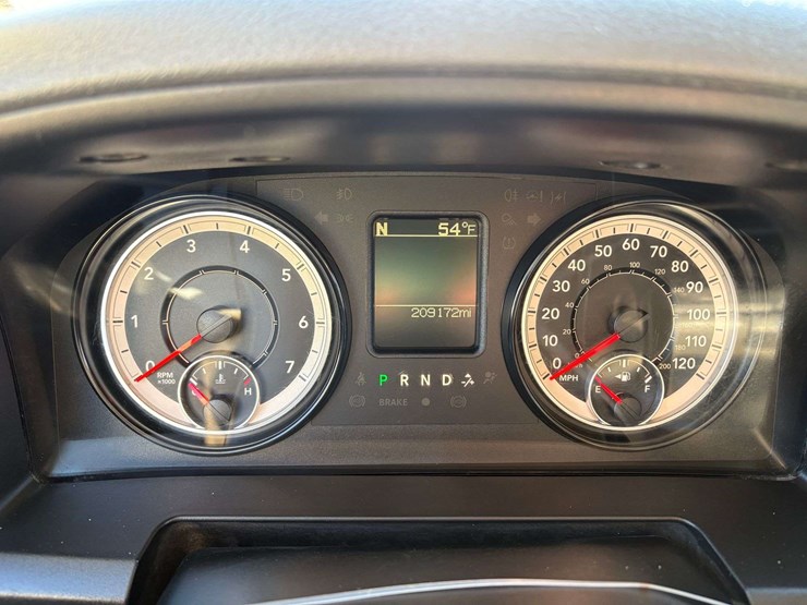 2018-dodge-ram-2500-image-35