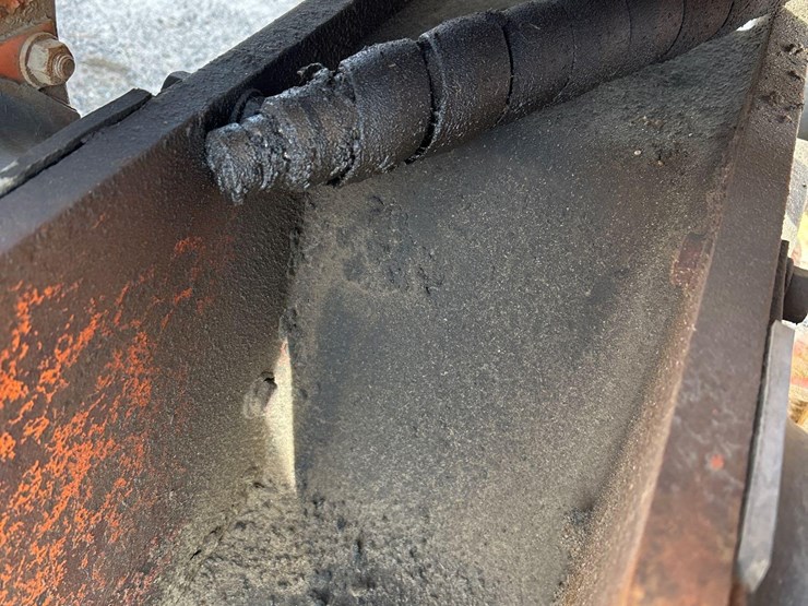 npk-excavator-vibratory-compactor/drver-attachment-image-5