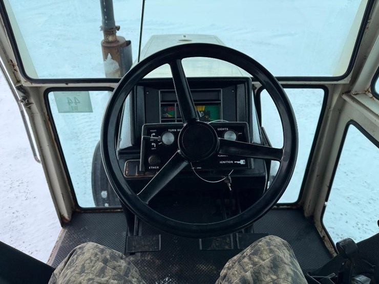 #44-•-lot-44-image-38