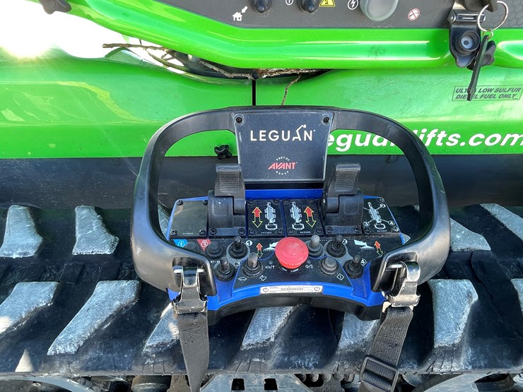 #103-•-2024-leguan-225-track-drive-articulating-boom-lift-image-24