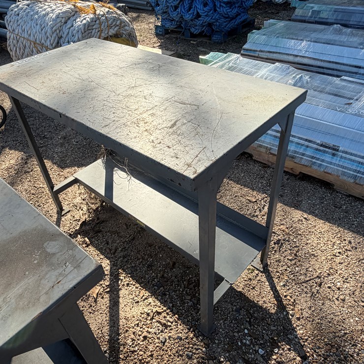 #5115 • STEEL WORK TABLE