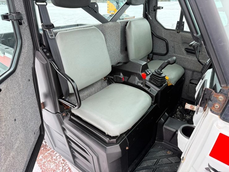 bobcat-3650-image-26