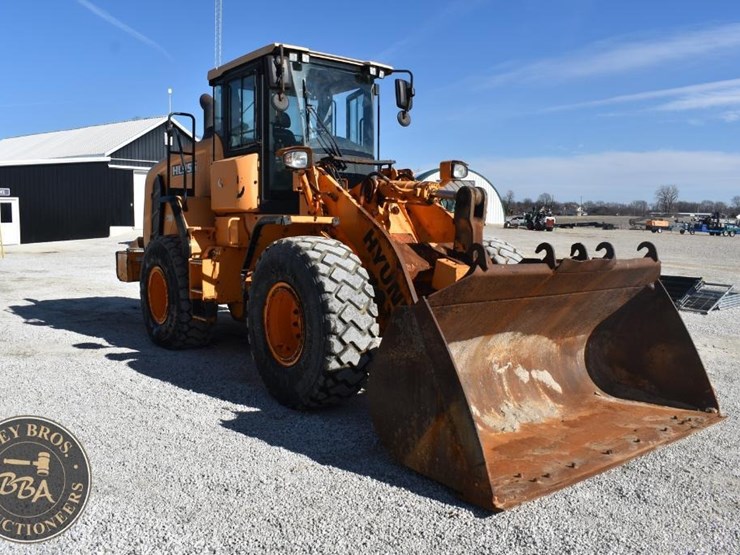 2016-hyundai-hl955-image-9