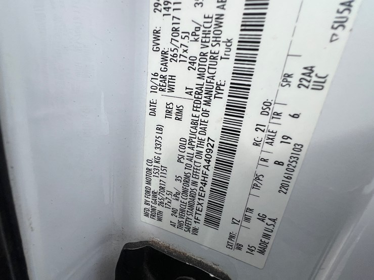 2017-ford-f150-xl-image-34