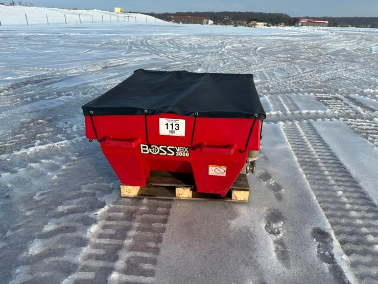 #113-•-lot-113-image-1