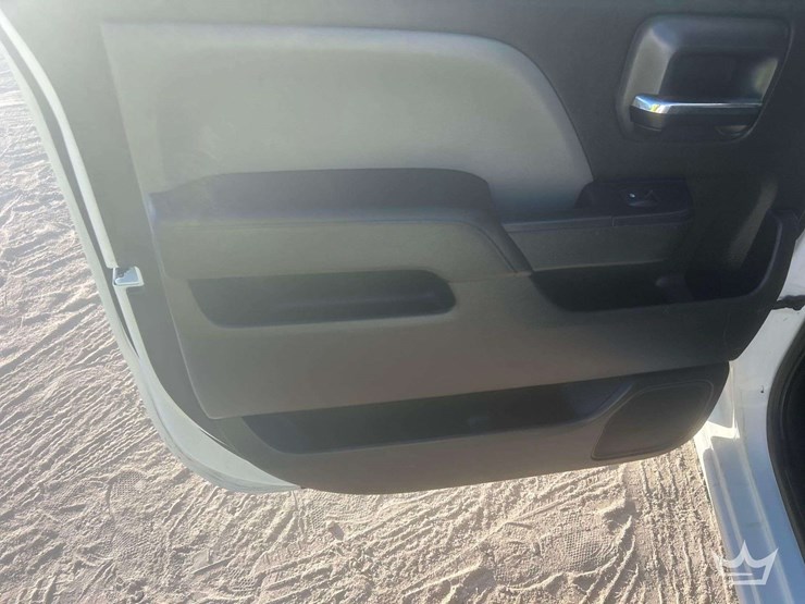 2016-chevrolet-silverado-1500-image-13