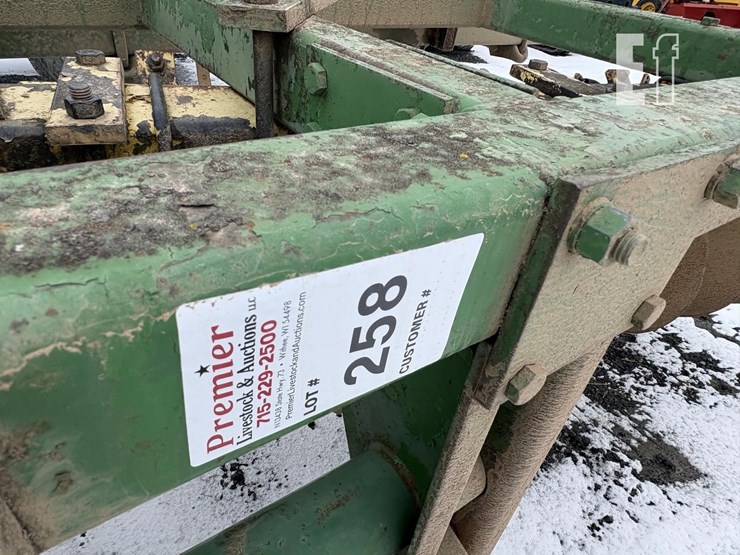 john-deere-1710-image-7